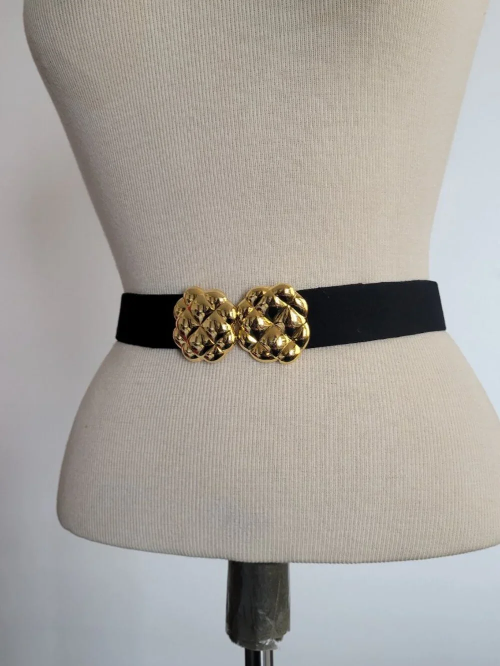 Women’s Black Soft Cloth Stretchable Belt w/Interchangeable Buckle